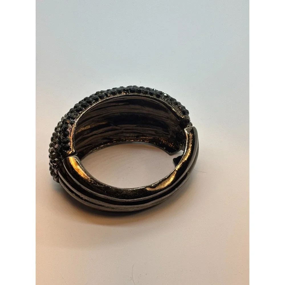 Cuff Bracelet Hinged Romantic Whimsigoth Dramatic Black Gray Silver Fashion‎